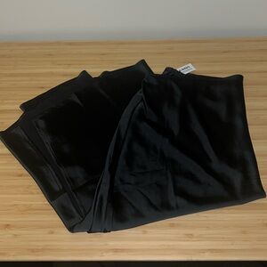 Old Navy black midi skirt